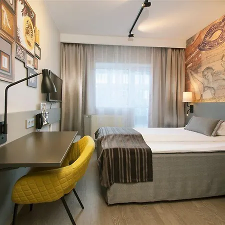 Otel Scandic St. Olavs Plass 4*