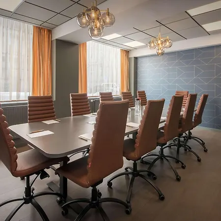 酒店 圣奥拉夫普拉斯斯堪迪克酒店 3*