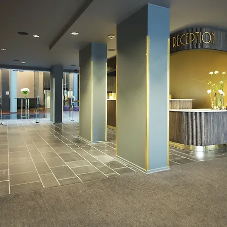 Otel Scandic St. Olavs Plass 3*