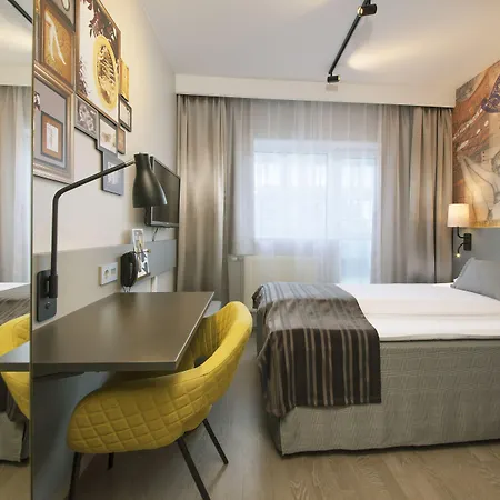 圣奥拉夫普拉斯斯堪迪克酒店 酒店 3*