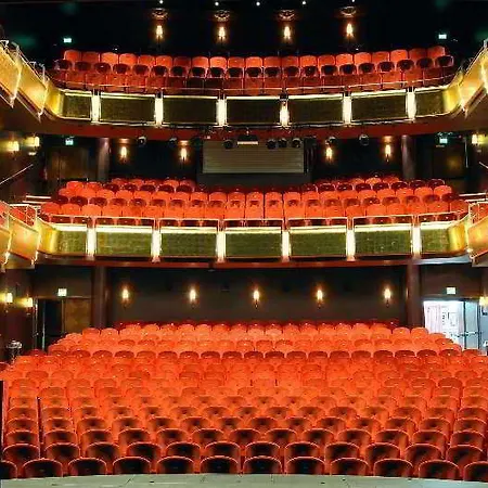 酒店 圣奥拉夫普拉斯斯堪迪克酒店