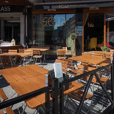 圣奥拉夫普拉斯斯堪迪克酒店 奥斯陆