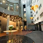 圣奥拉夫普拉斯斯堪迪克酒店 酒店 3*