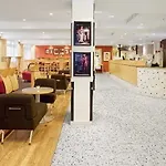 圣奥拉夫普拉斯斯堪迪克酒店 3*